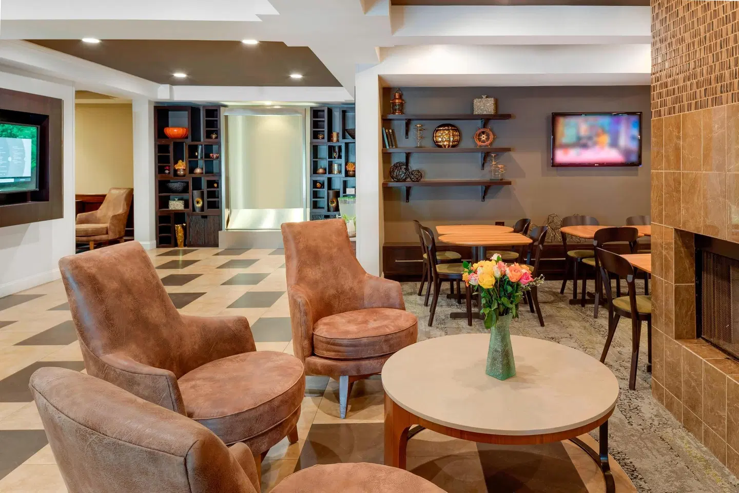 Courtyard by Marriott Portsmouth LOUNGE_LOBBY