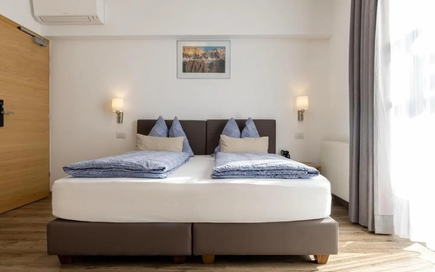 B&B Hotel Sonneck ROOM_EXAMPLE