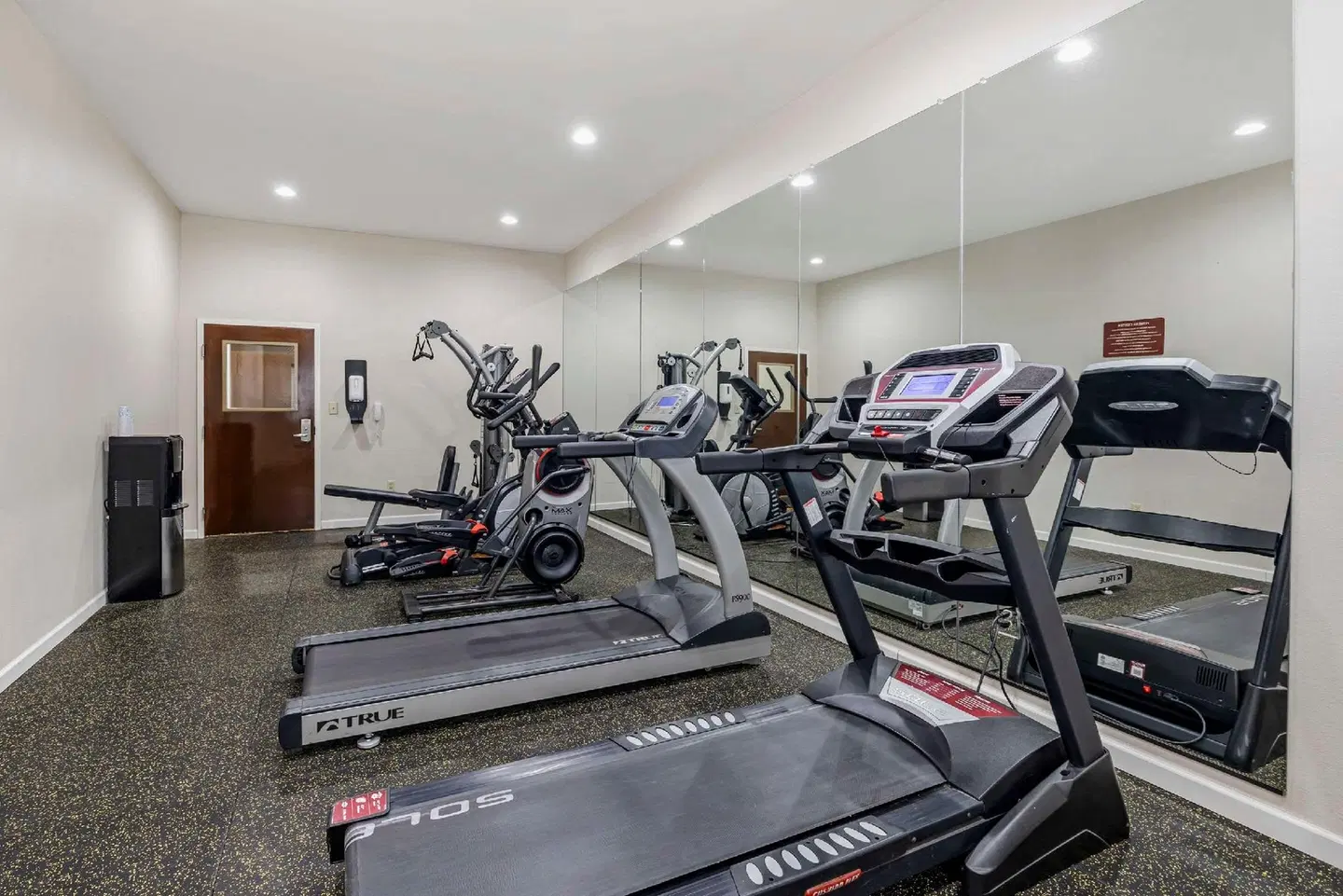 Sleep Inn & Suites Huntsville near U.S. Space & Rocket Center SPORTS_AND_LEISURE