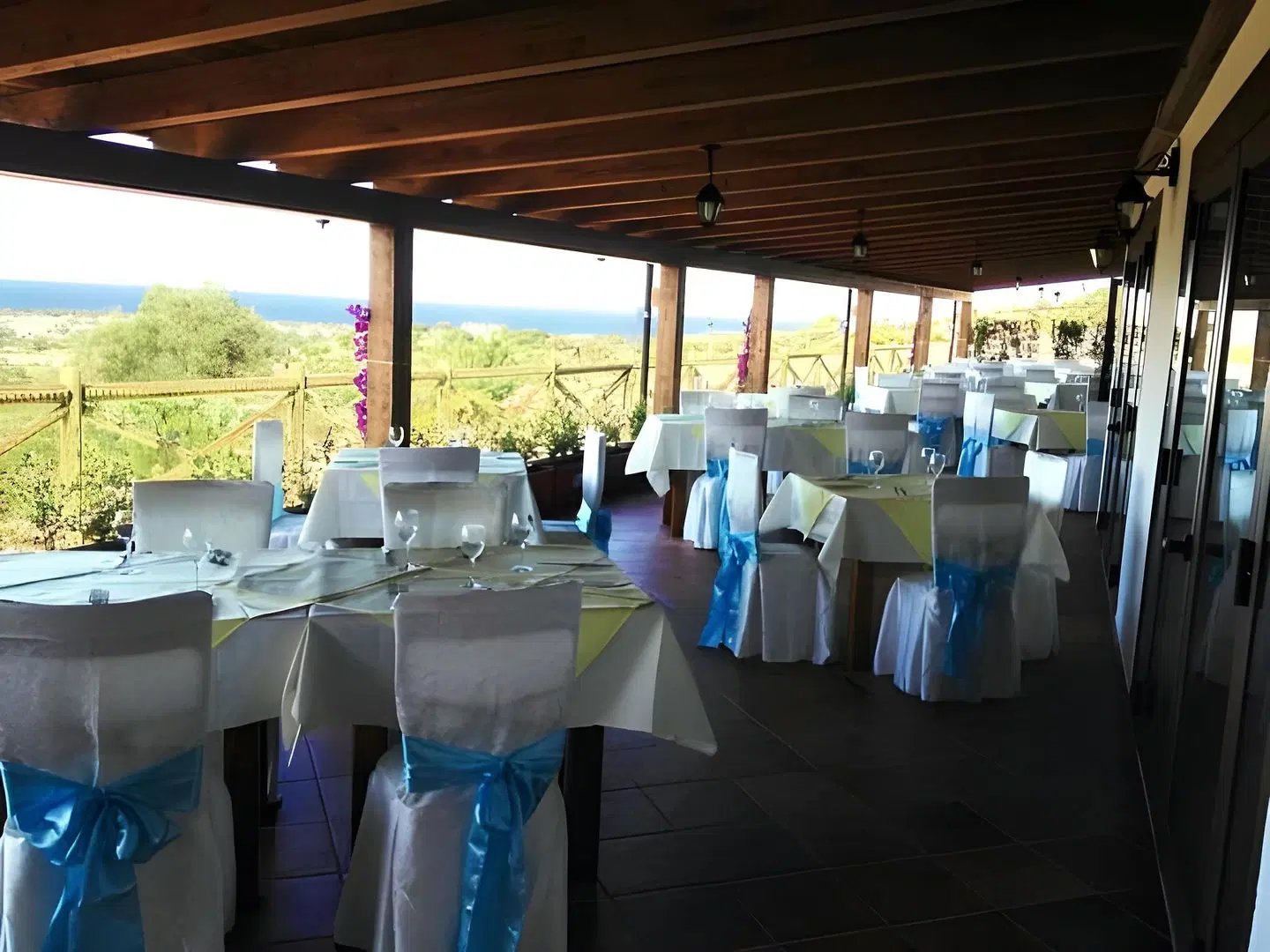 Pedra Ruja Restaurant