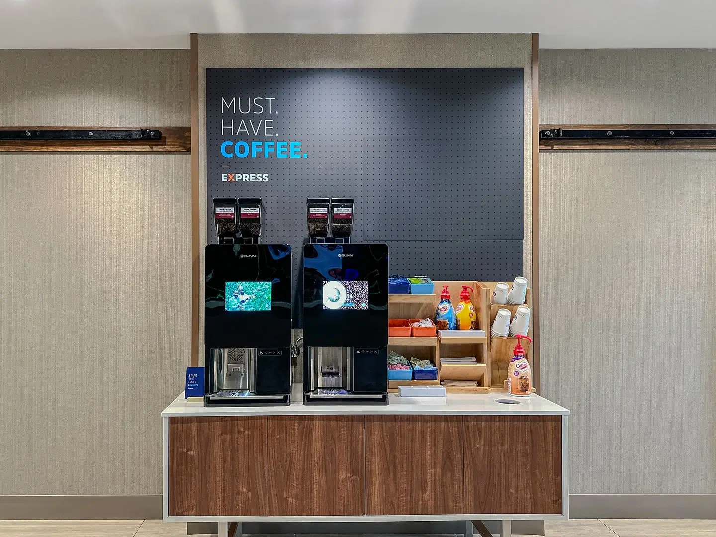 Holiday Inn Express & Suites Florence Northeast by IHG ROOM_EXAMPLE