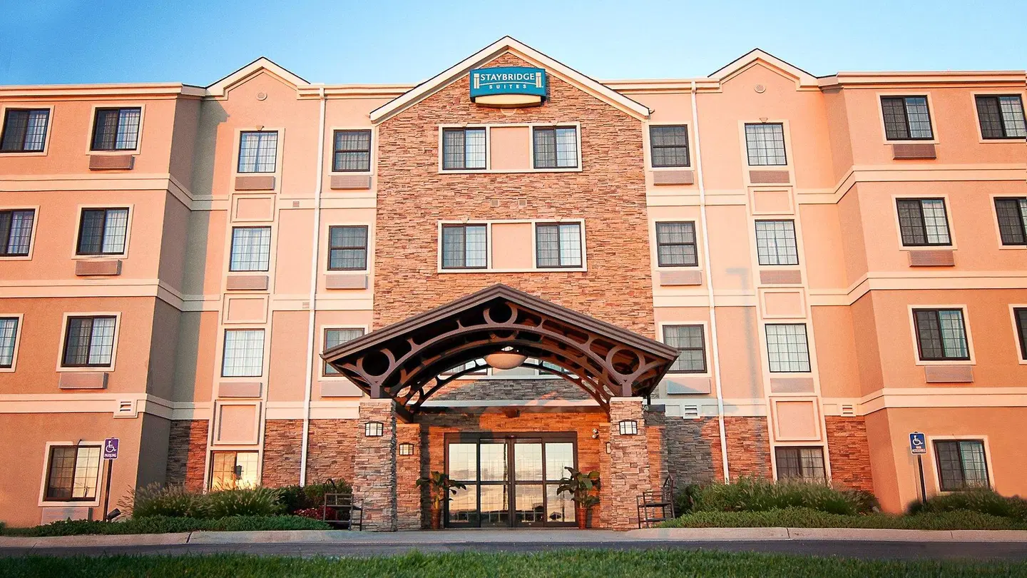 Staybridge Suites Wichita by IHG EXTERIOR