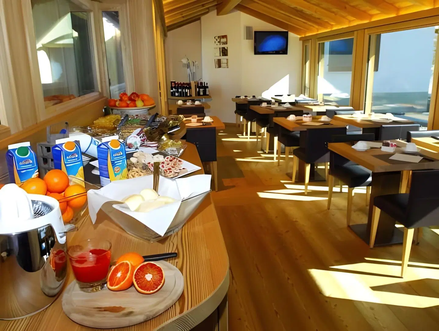 Alpen Hotel Chalet Restaurant