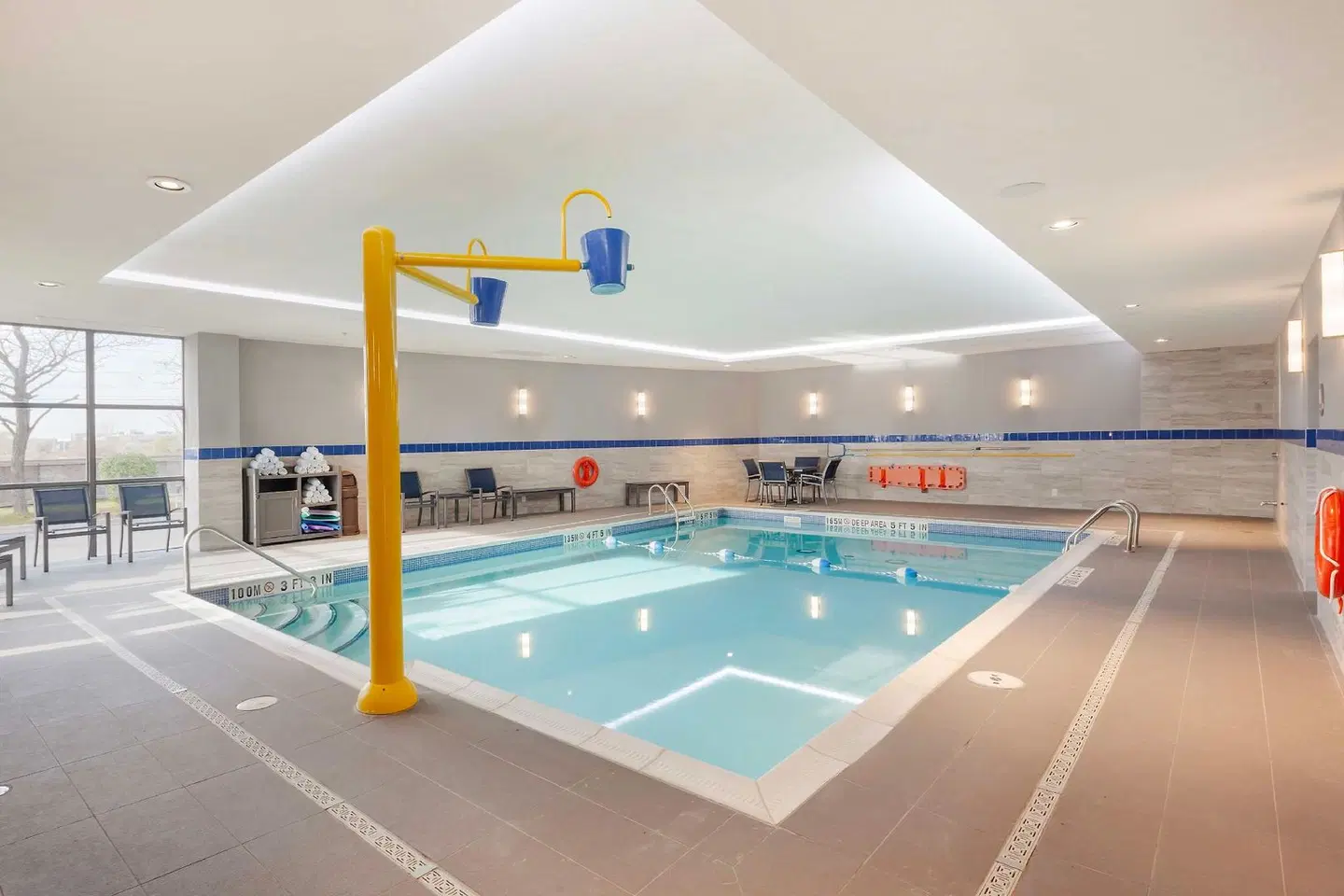 GL' Best Western Mississauga Corporate Centre Hallenbad