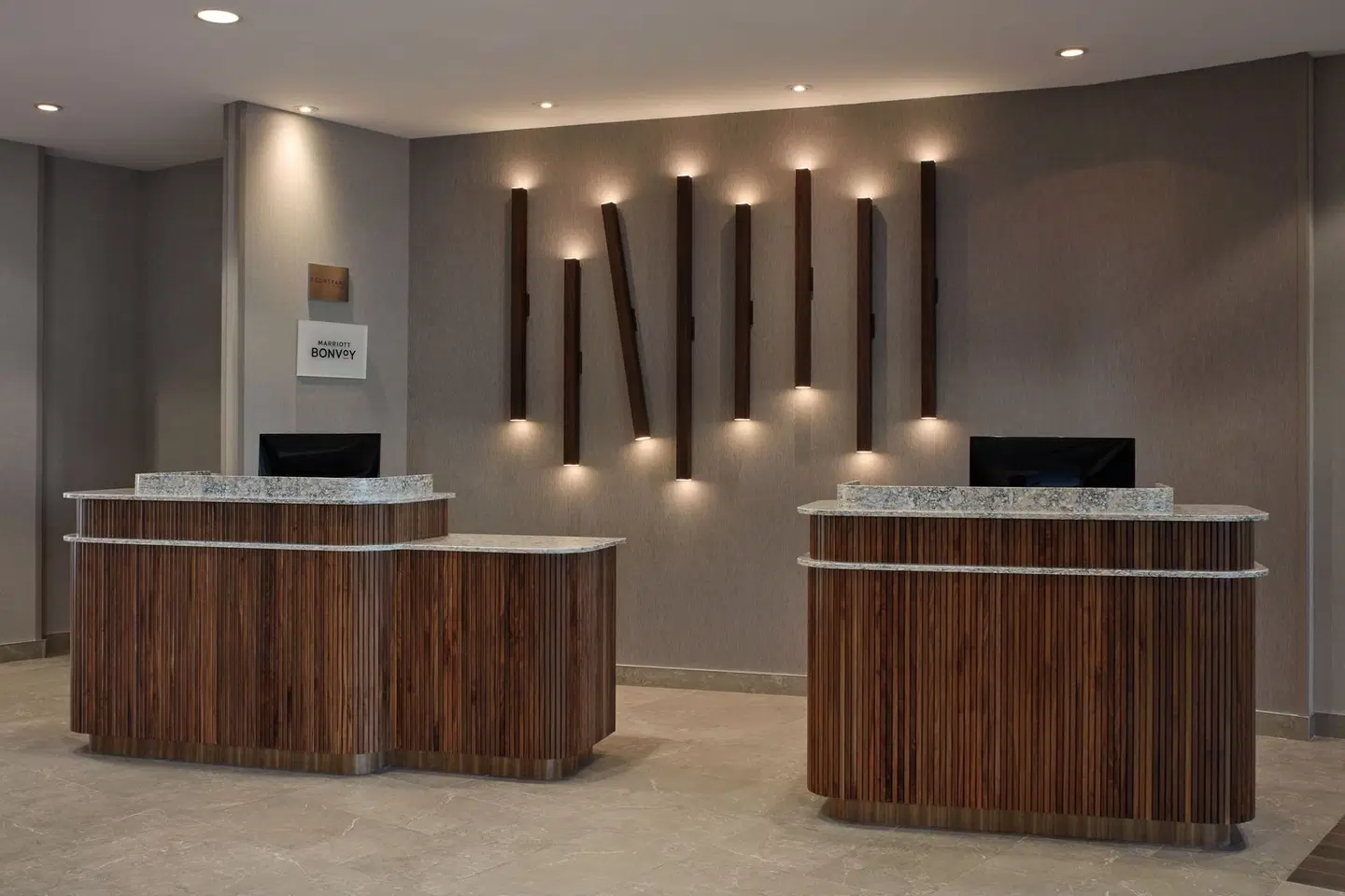 Courtyard by Marriott Mississauga-Airport Corporate Centre West HEALTH_BEAUTY
