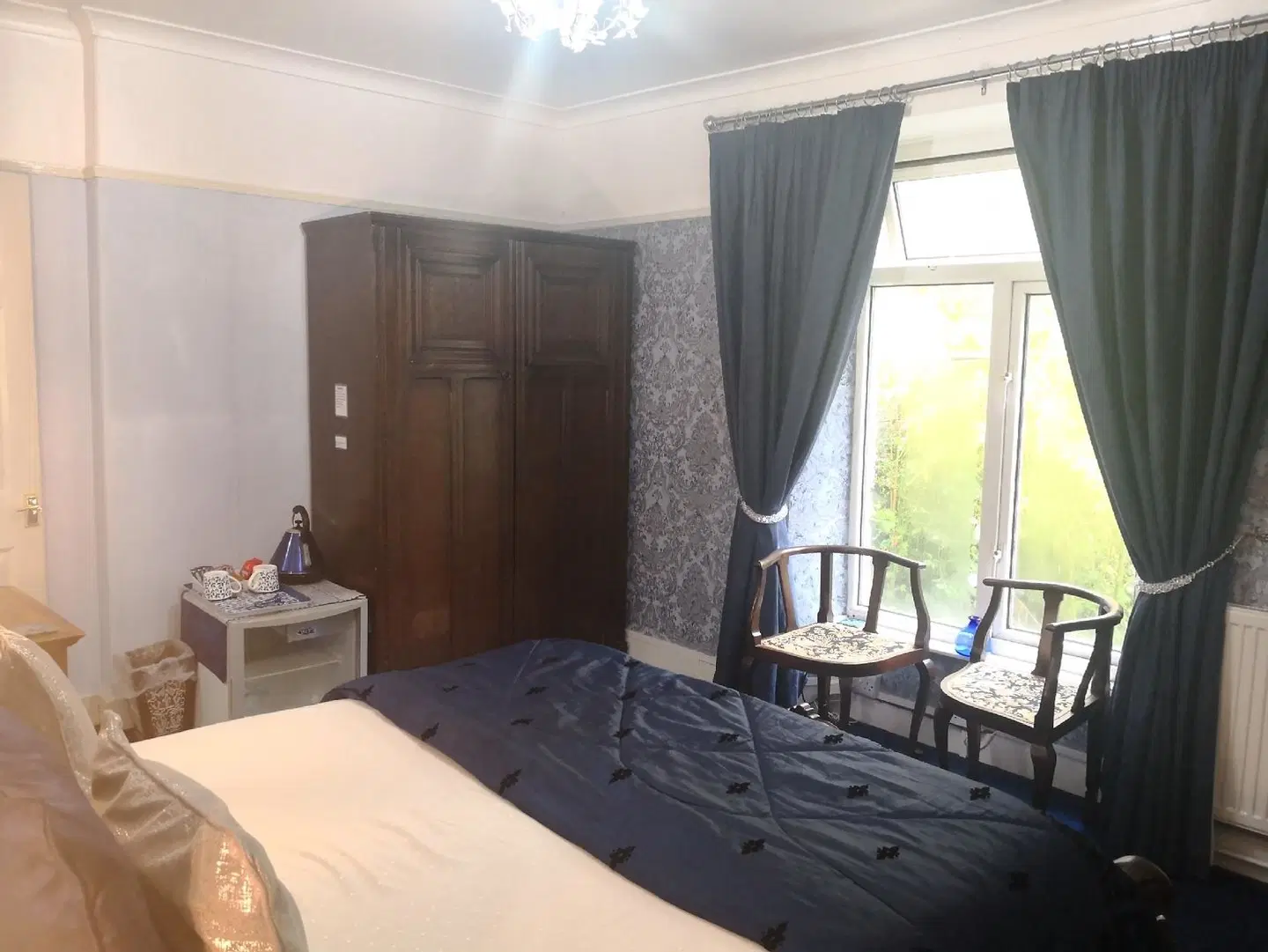 Arches B&B HEALTH_BEAUTY