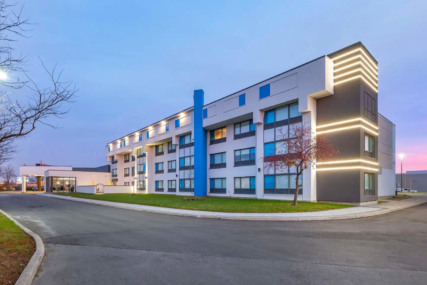 GL' Best Western Mississauga Corporate Centre EXTERIOR