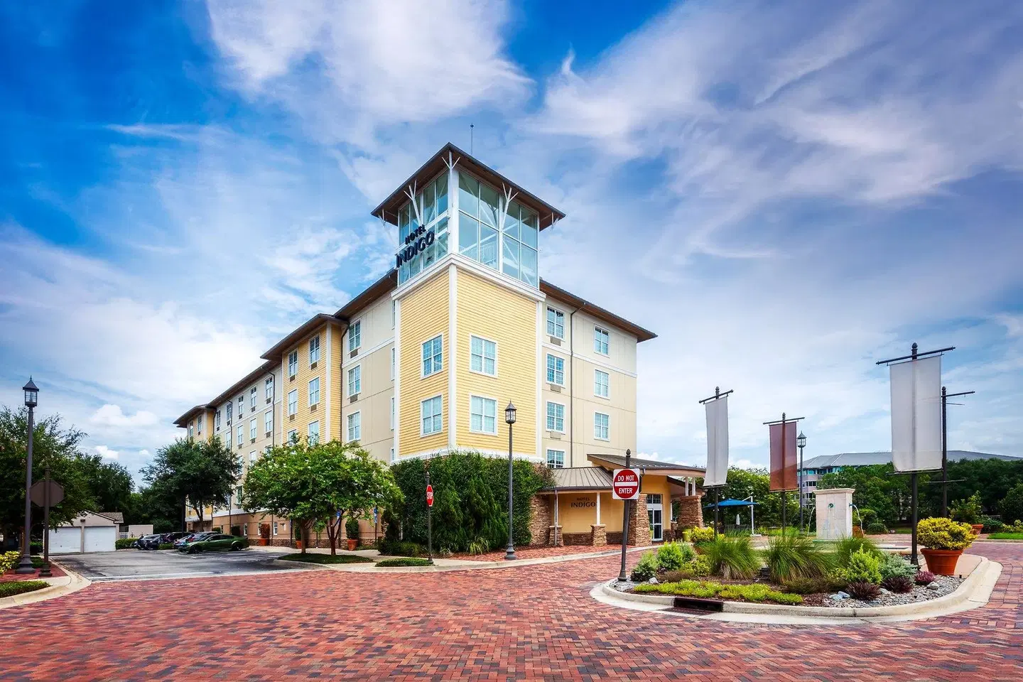 Hotel Indigo Jacksonville-Deerwood Park by IHG EXTERIOR