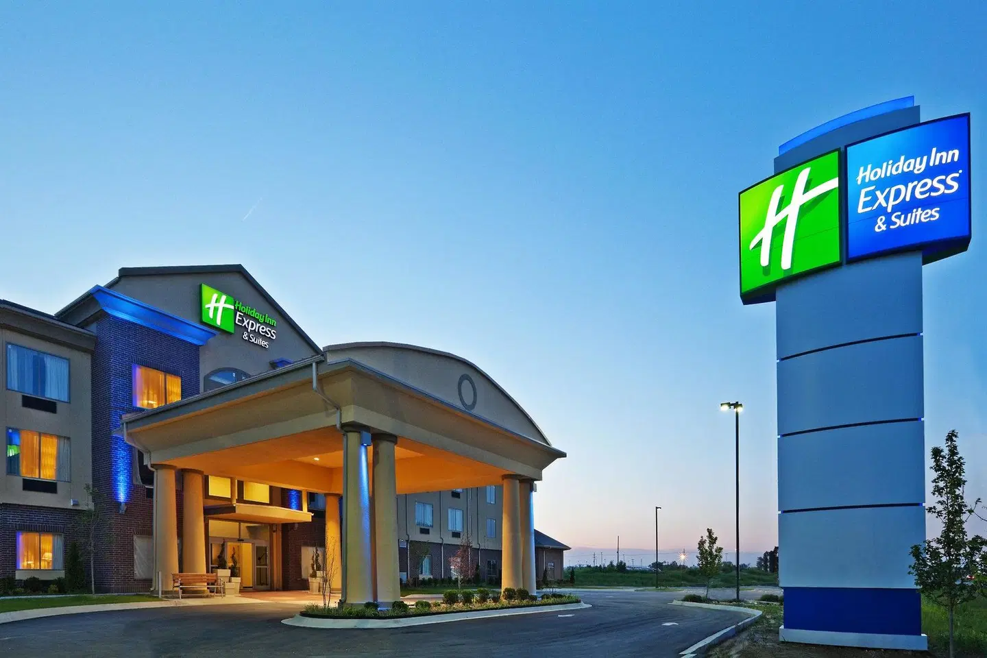 Holiday Inn Express & Suites Okmulgee by IHG EXTERIOR