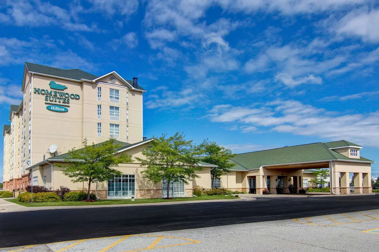 Homewood Suites by Hilton Toronto-Oakville EXTERIOR