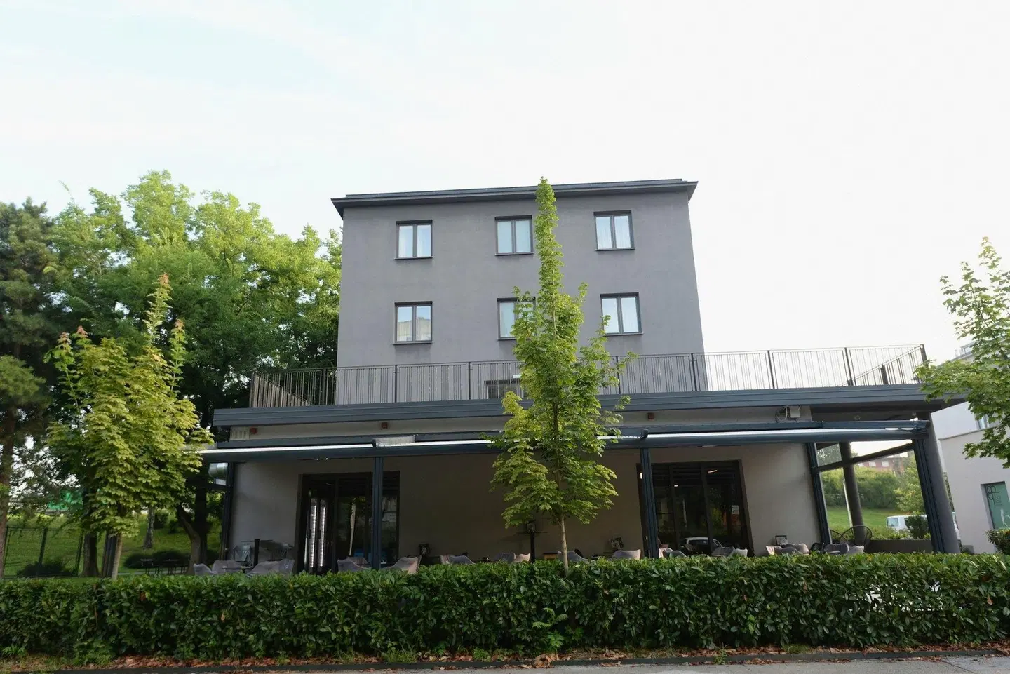 The Loop Hotel EXTERIOR