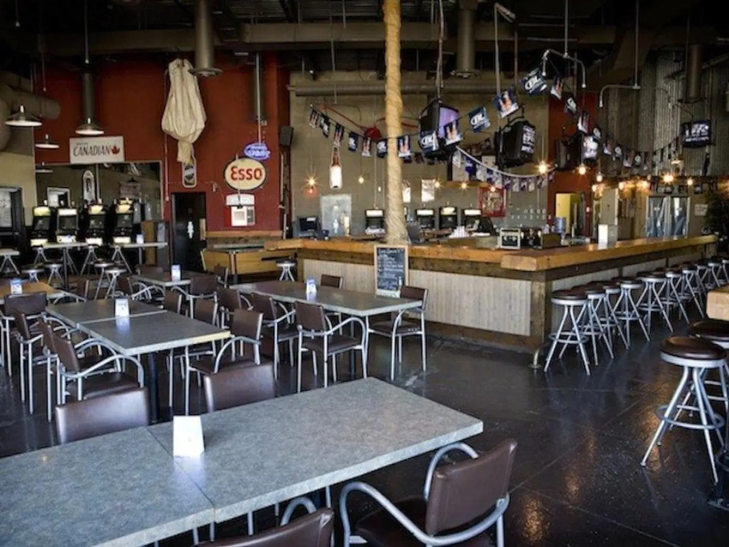 Heritage Inn Hotel & Convention Centre - Moose Jaw Bar