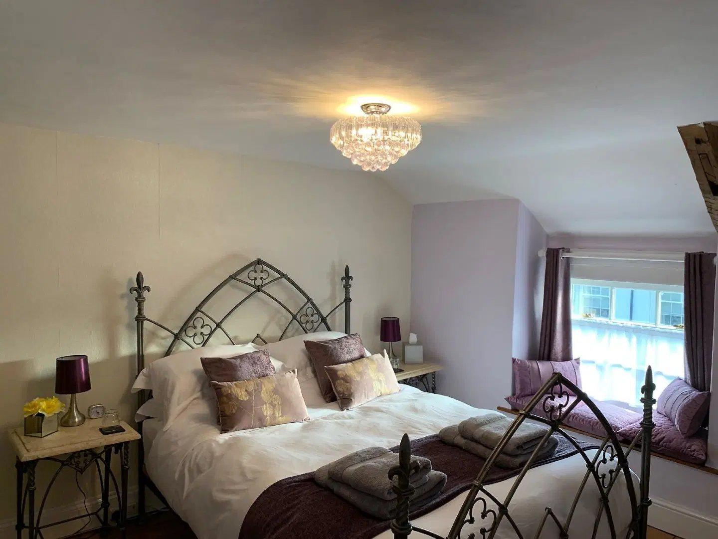 Evangelisa ROOM_EXAMPLE