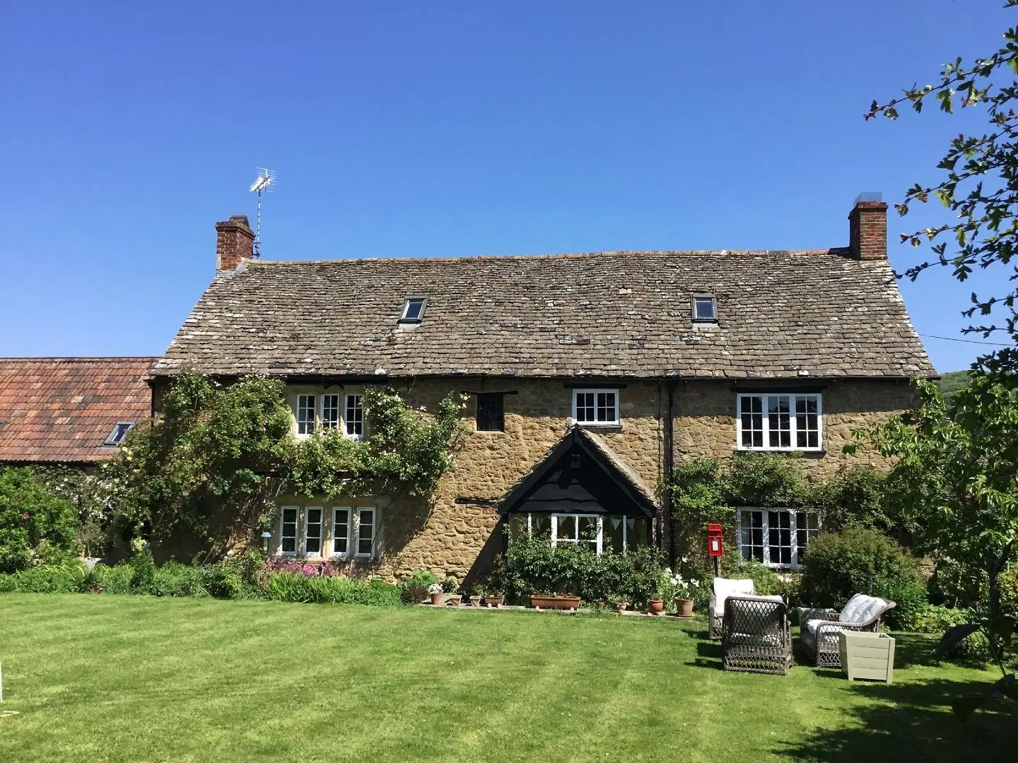 Forthay Bed and Breakfast EXTERIOR