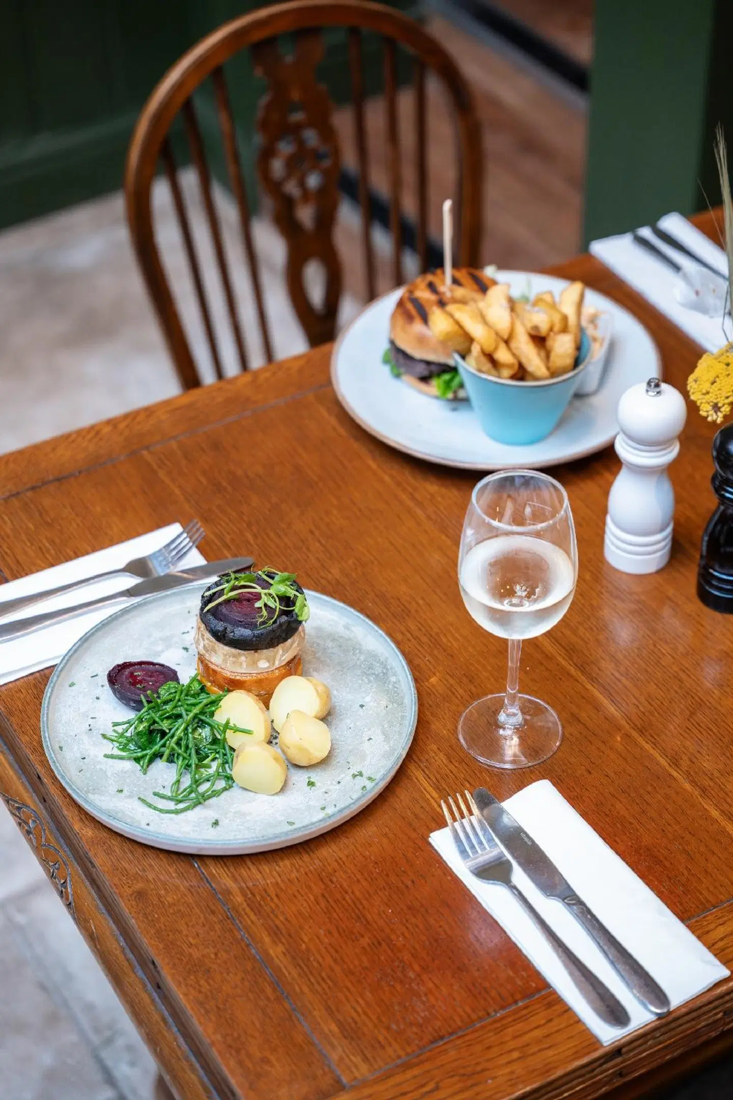 The Clothiers Arms Restaurant
