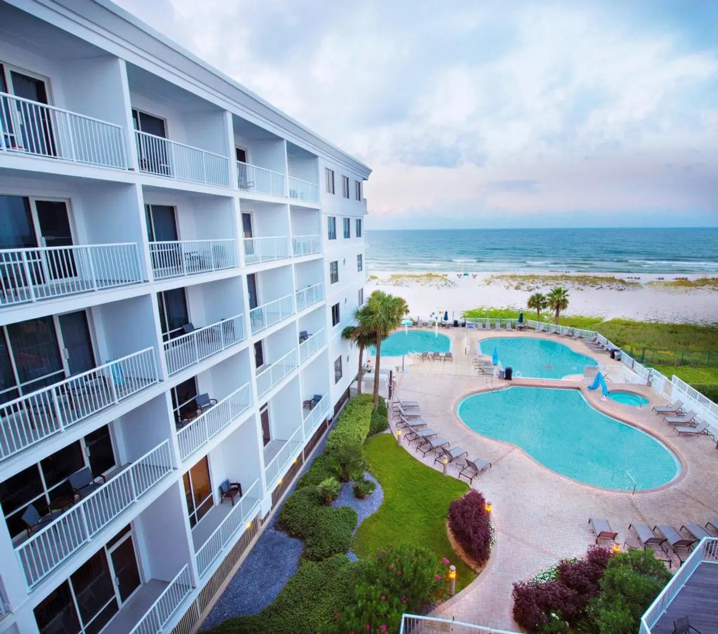 SpringHill Suites by Marriott Pensacola Beach EXTERIOR