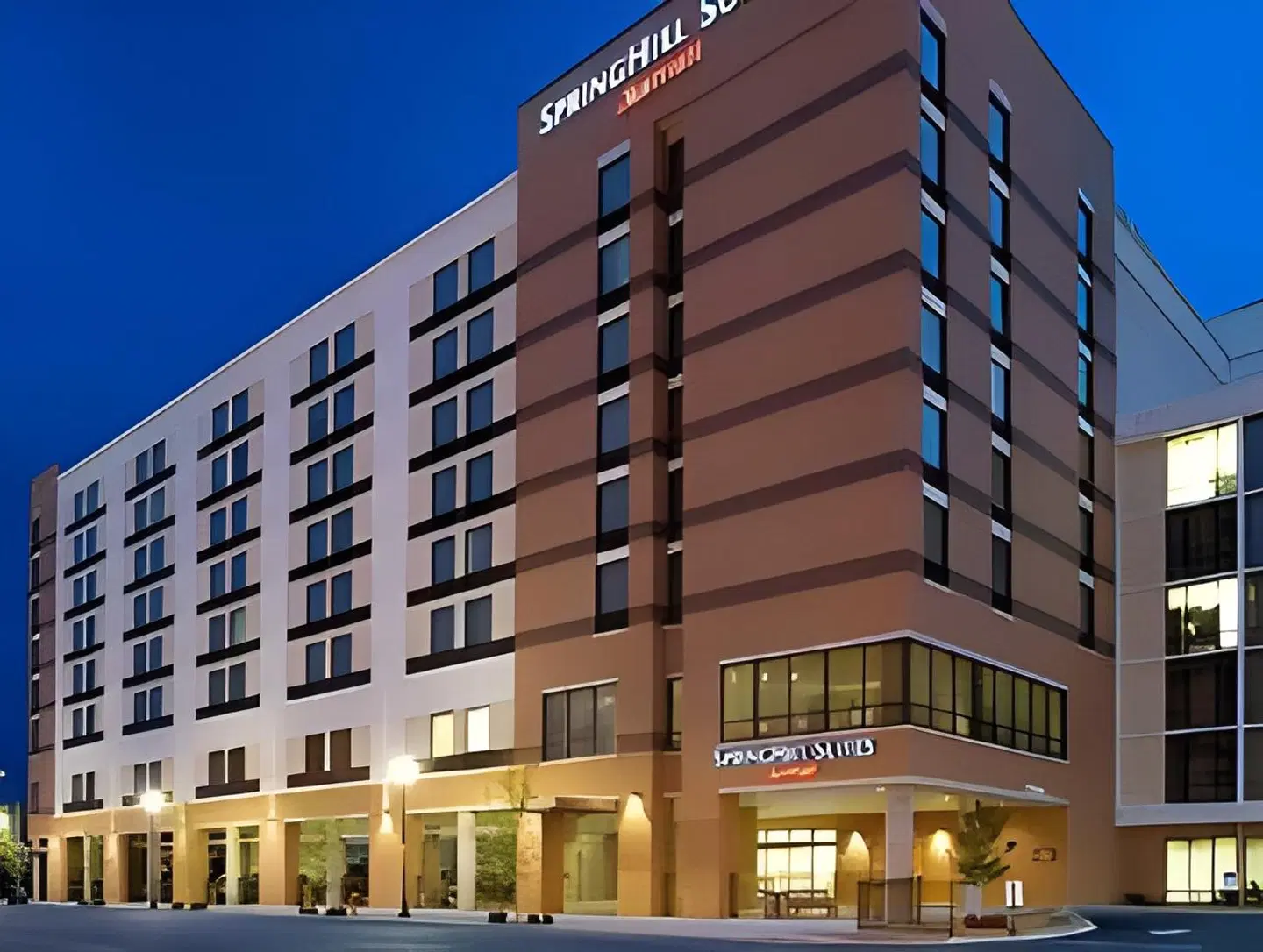 SpringHill Suites by Marriott Louisville Downtown EXTERIOR