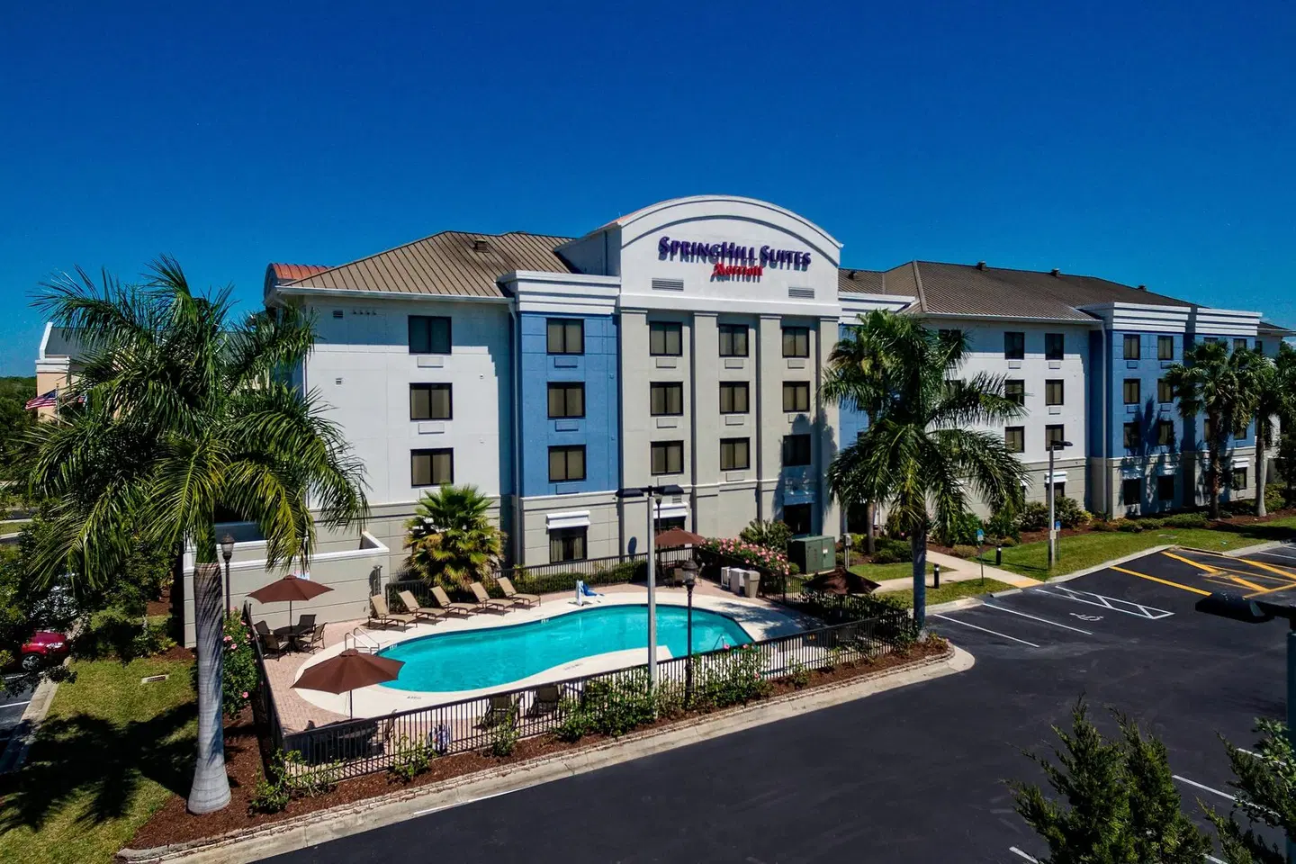 SpringHill Suites by Marriott Naples EXTERIOR
