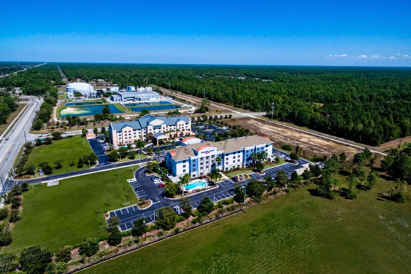 SpringHill Suites by Marriott Naples EXTERIOR