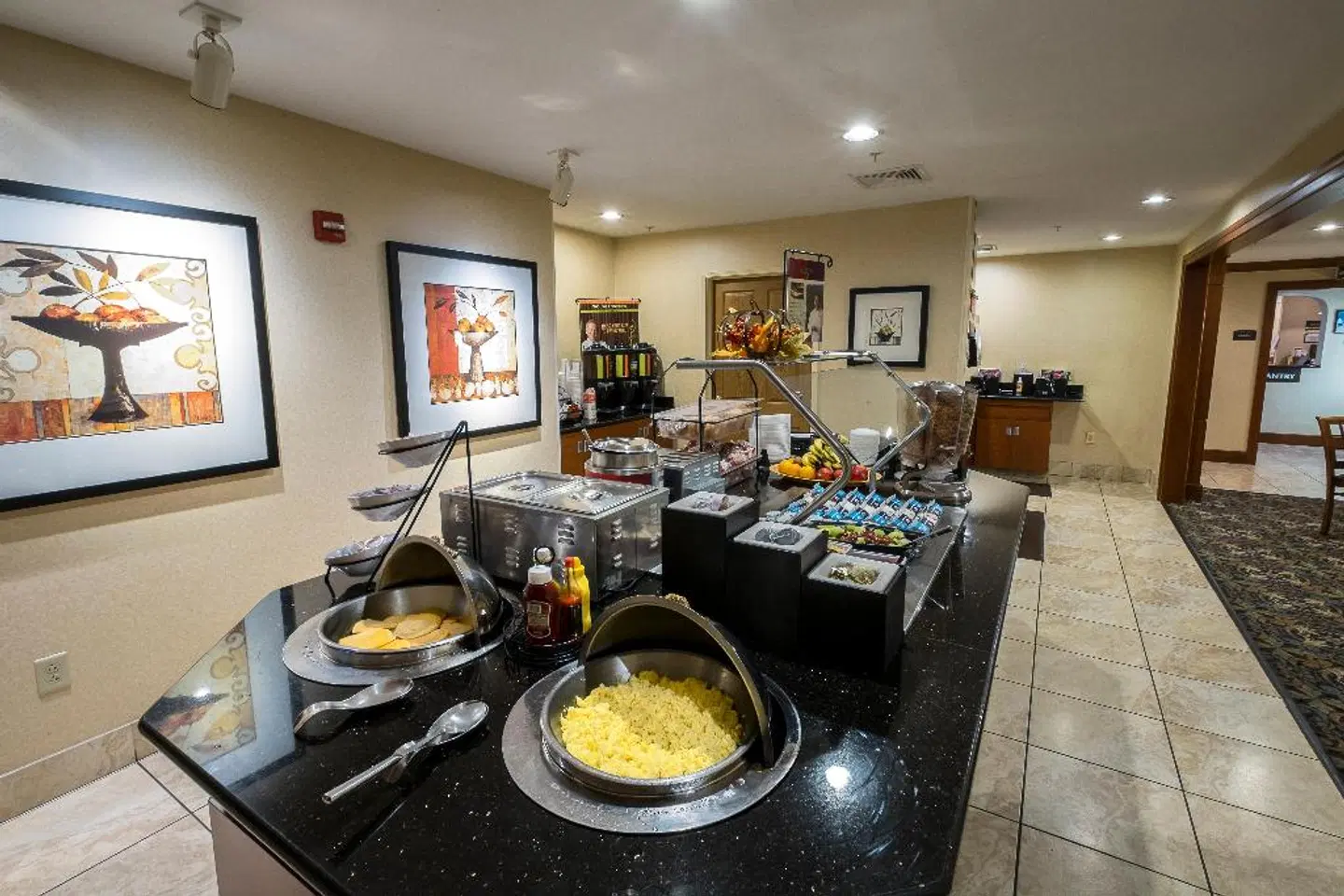 Staybridge Suites Harrisburg Hershey by IHG Restaurant