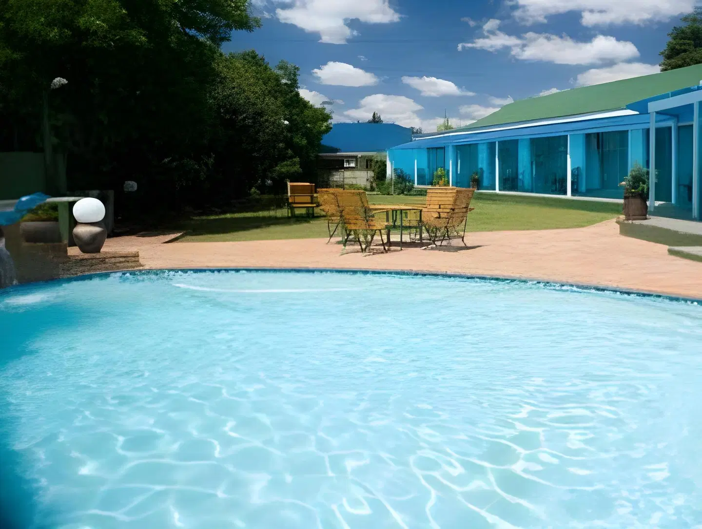 Palm Lodge Guest House OUTDOOR_POOL