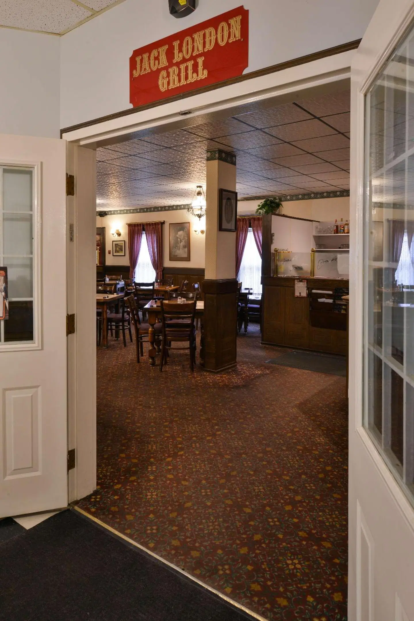 The Downtown, a Coast Hotel LOUNGE_LOBBY