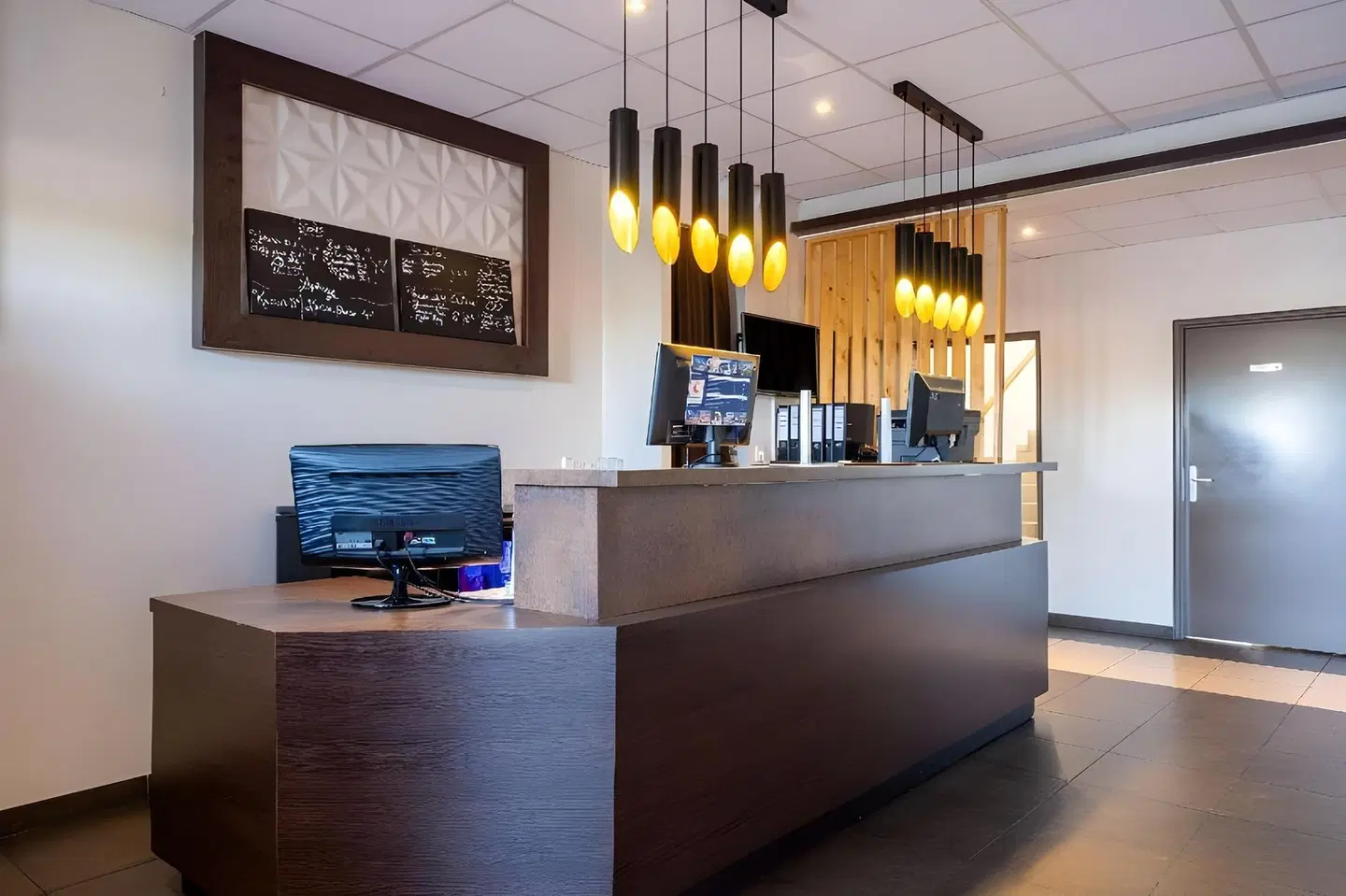 Kyriad Dijon Sud - Longvic LOUNGE_LOBBY