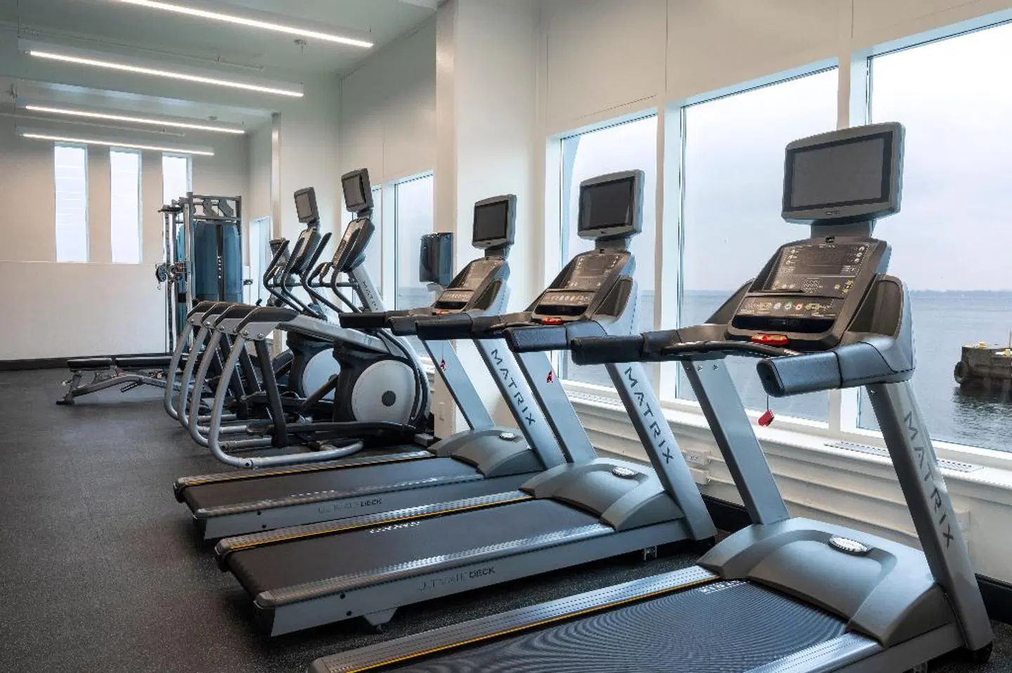 Holiday Inn Kingston - Waterfront SPORTS_AND_LEISURE