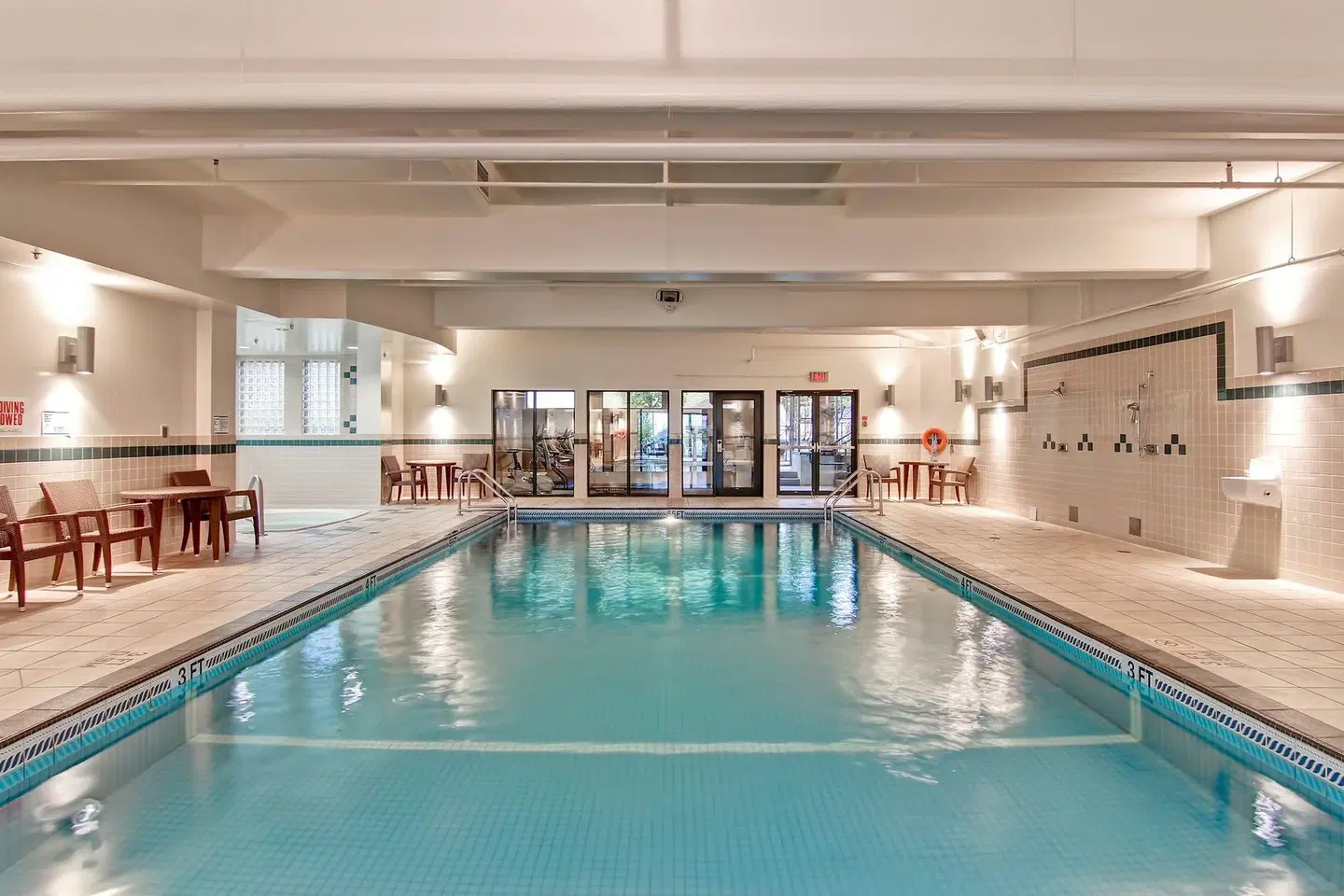 Holiday Inn Express Kamloops by IHG Hallenbad