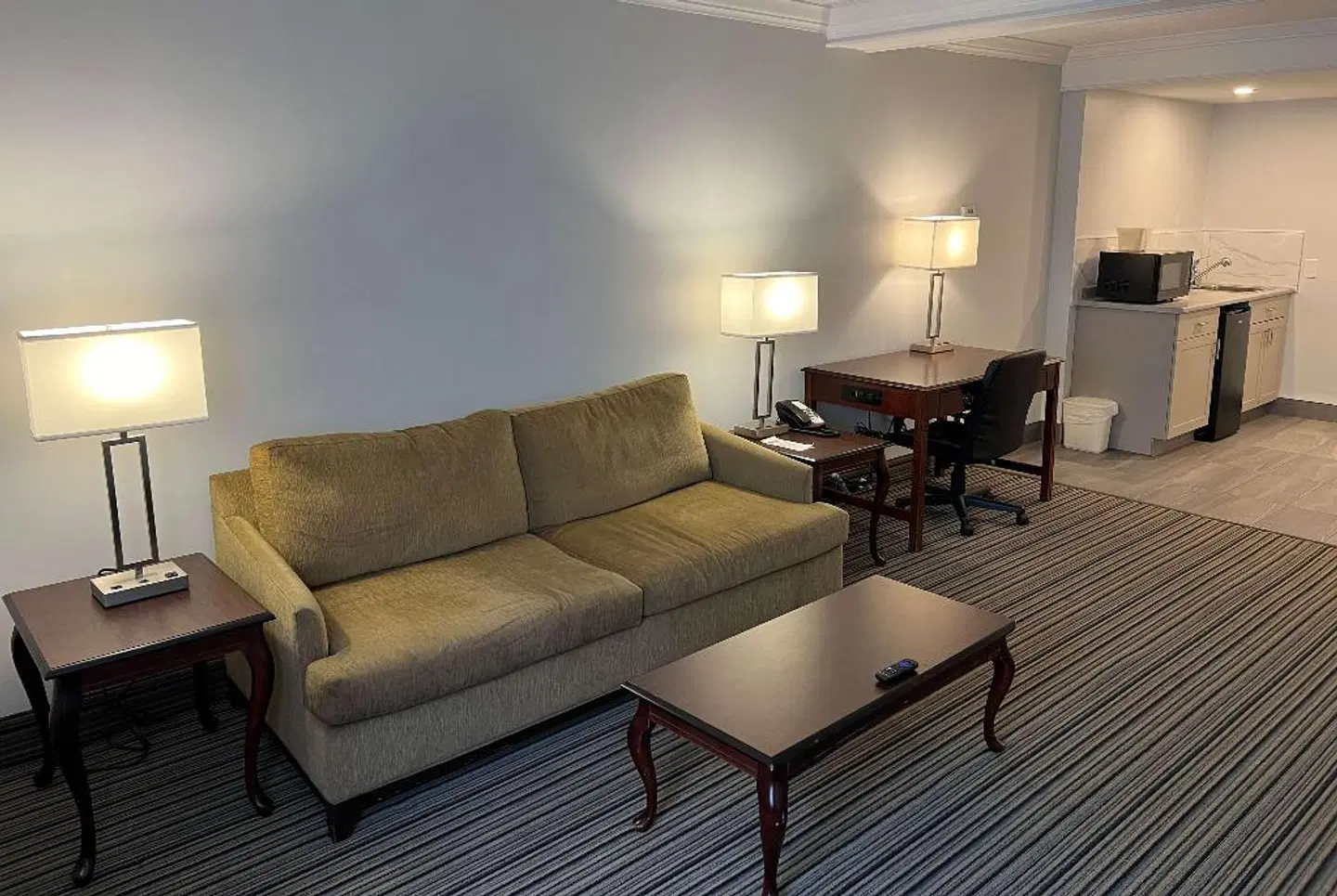 Ramada by Wyndham London ROOM_EXAMPLE