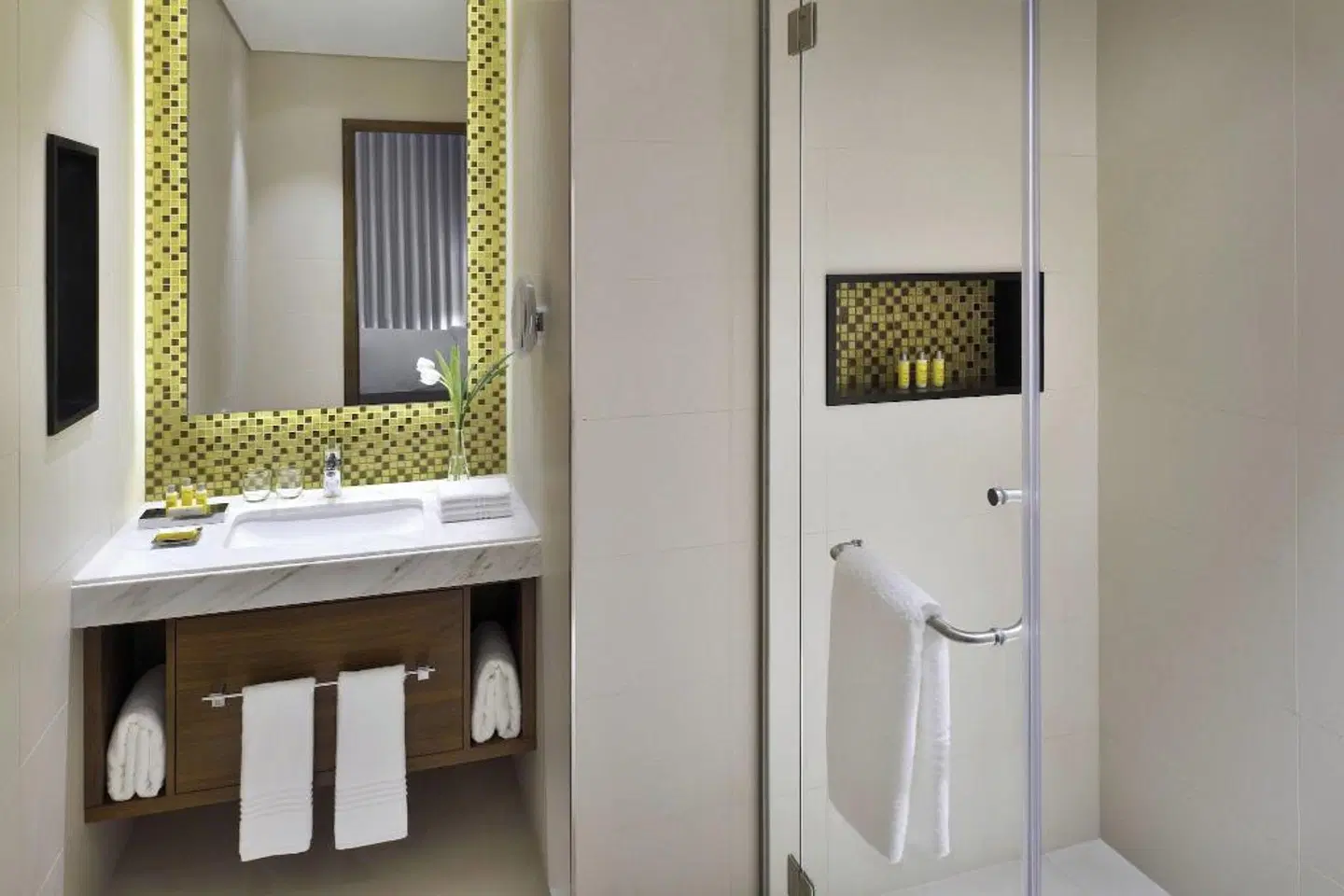 Riyadh Diplomatic Quarter - Marriott Executive Apartments Badezimmer