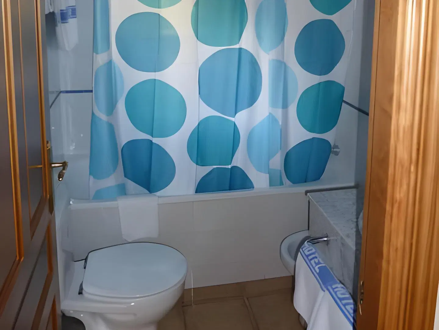 Apartahotel Faure Badezimmer