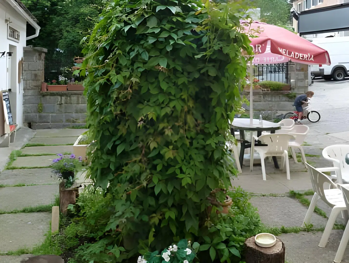 Apartahotel Faure Garten