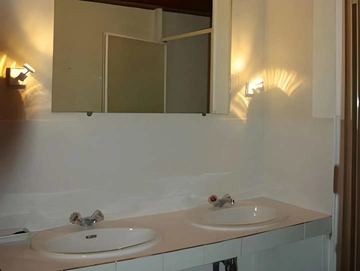 Gite Auberge La Soulan Badezimmer