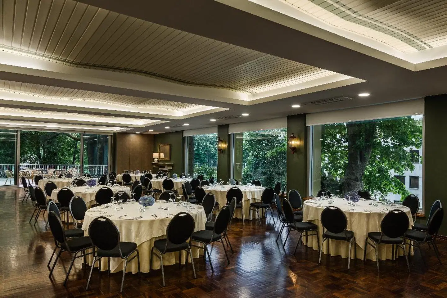 Grao Vasco Restaurant