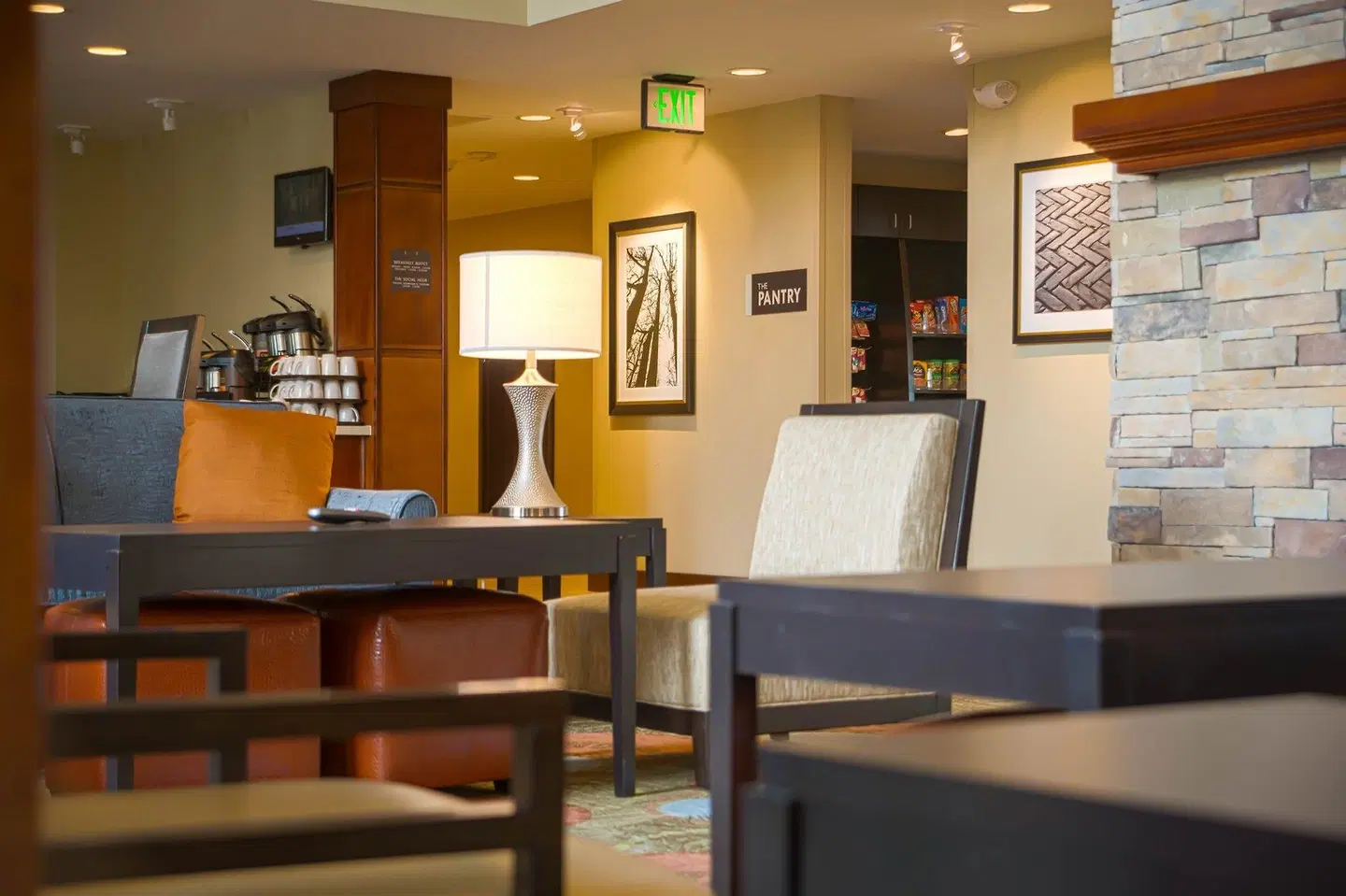 Staybridge Suites Denver Stapleton by IHG LOUNGE_LOBBY
