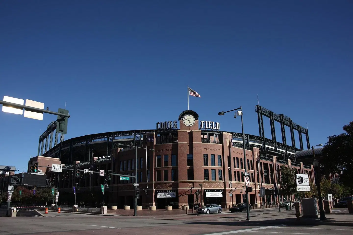 Staybridge Suites Denver Stapleton by IHG EXTERIOR