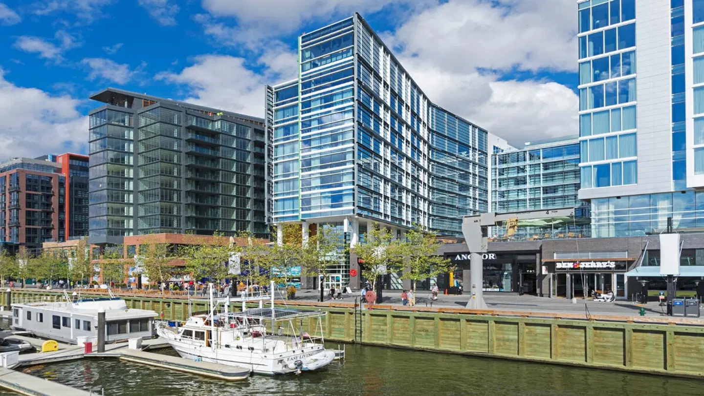 Hyatt House Washington DC / The Wharf EXTERIOR