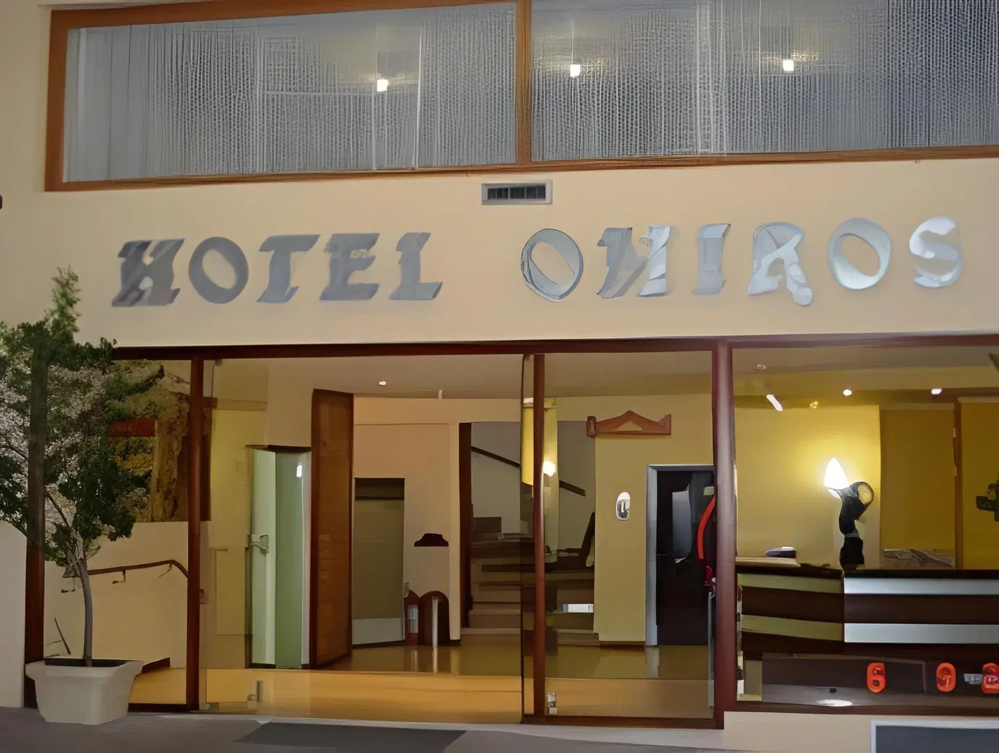 Omiros Hotel EXTERIOR