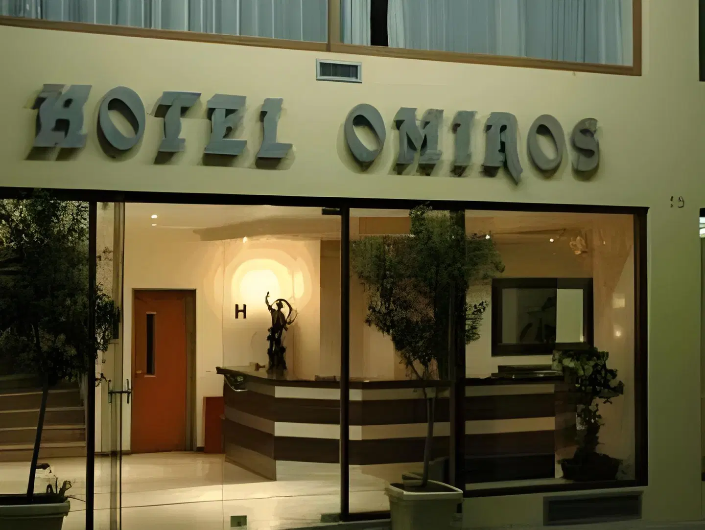 Omiros Hotel EXTERIOR