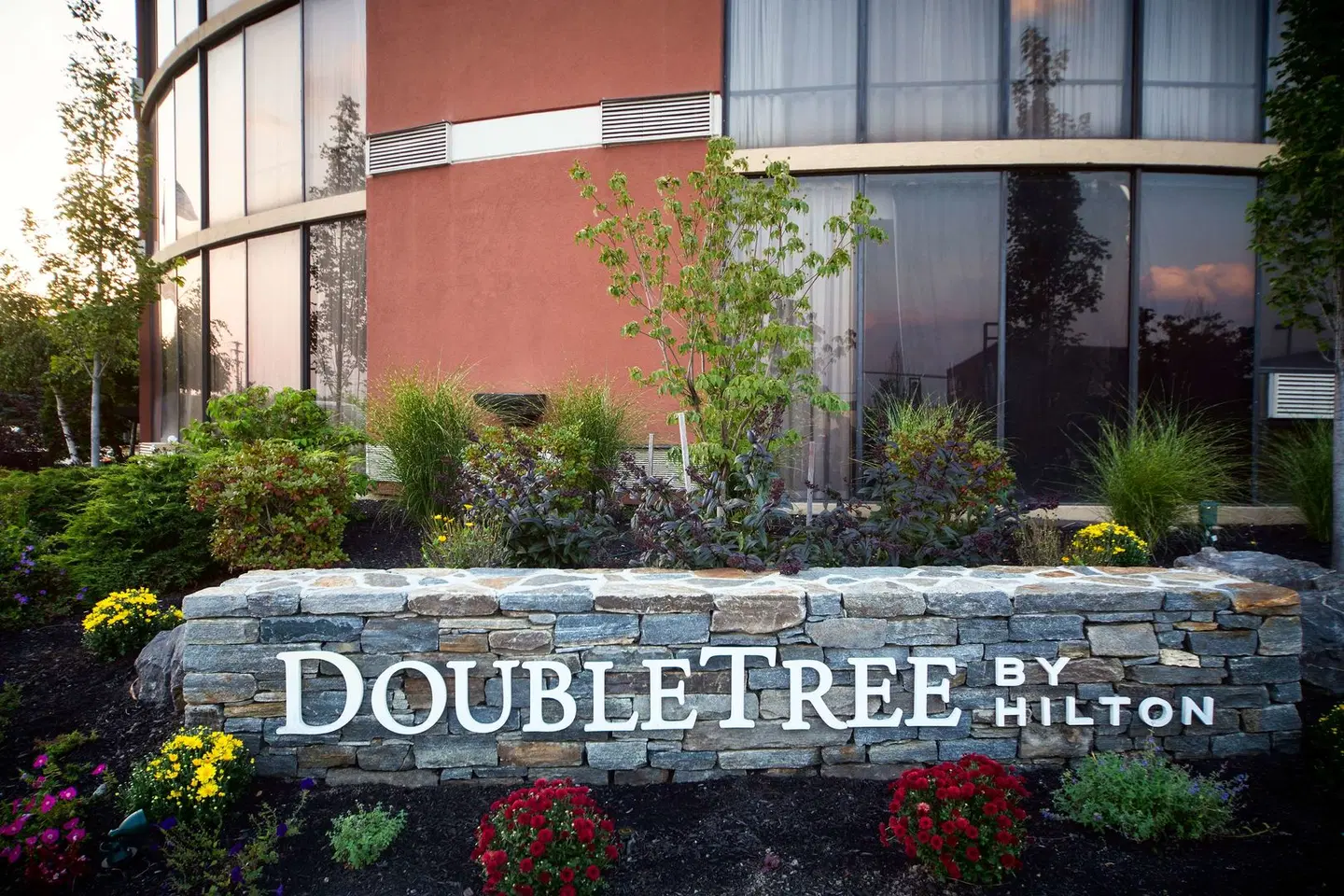 DoubleTree by Hilton Portland, ME EXTERIOR