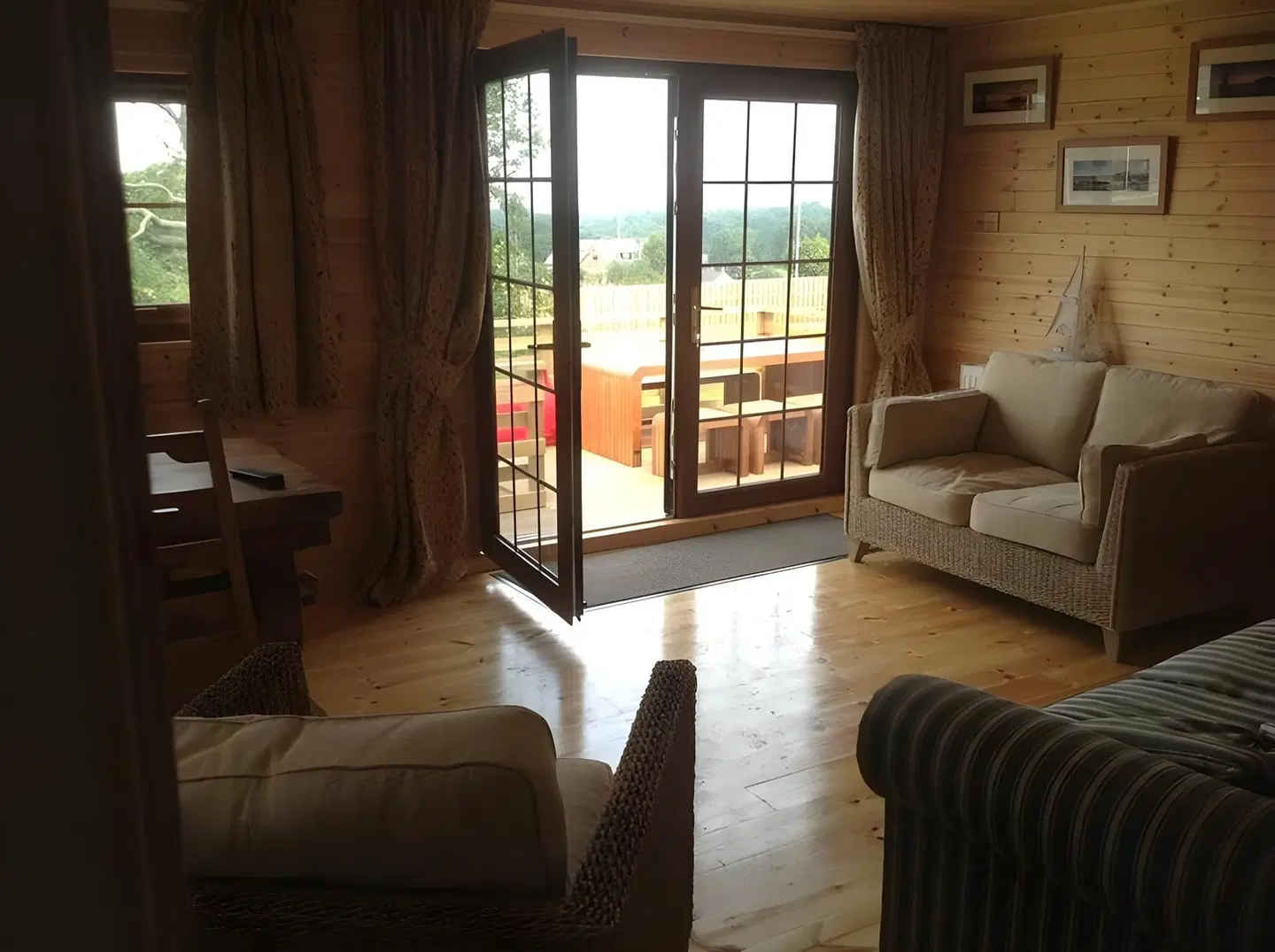 Orme View Lodges ROOM_EXAMPLE