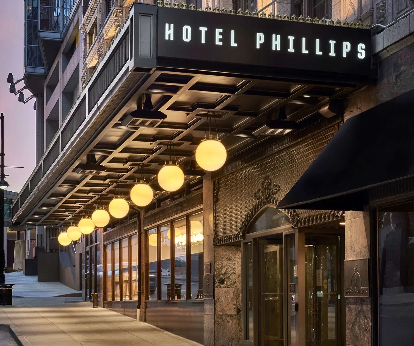 Phillips LOUNGE_LOBBY