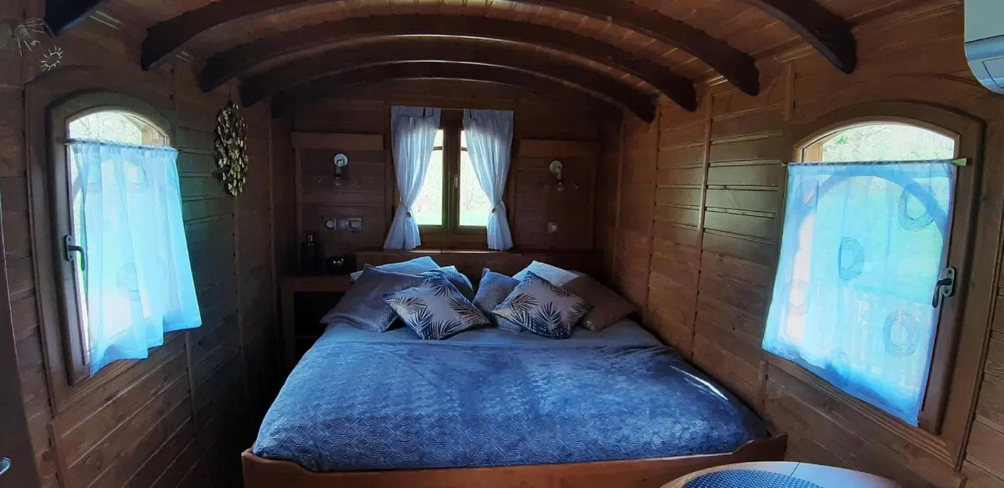 Du Côté de Lacoume ROOM_EXAMPLE
