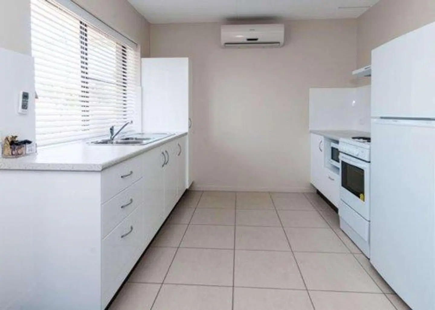 Quality Hotel Robertson Gardens Badezimmer