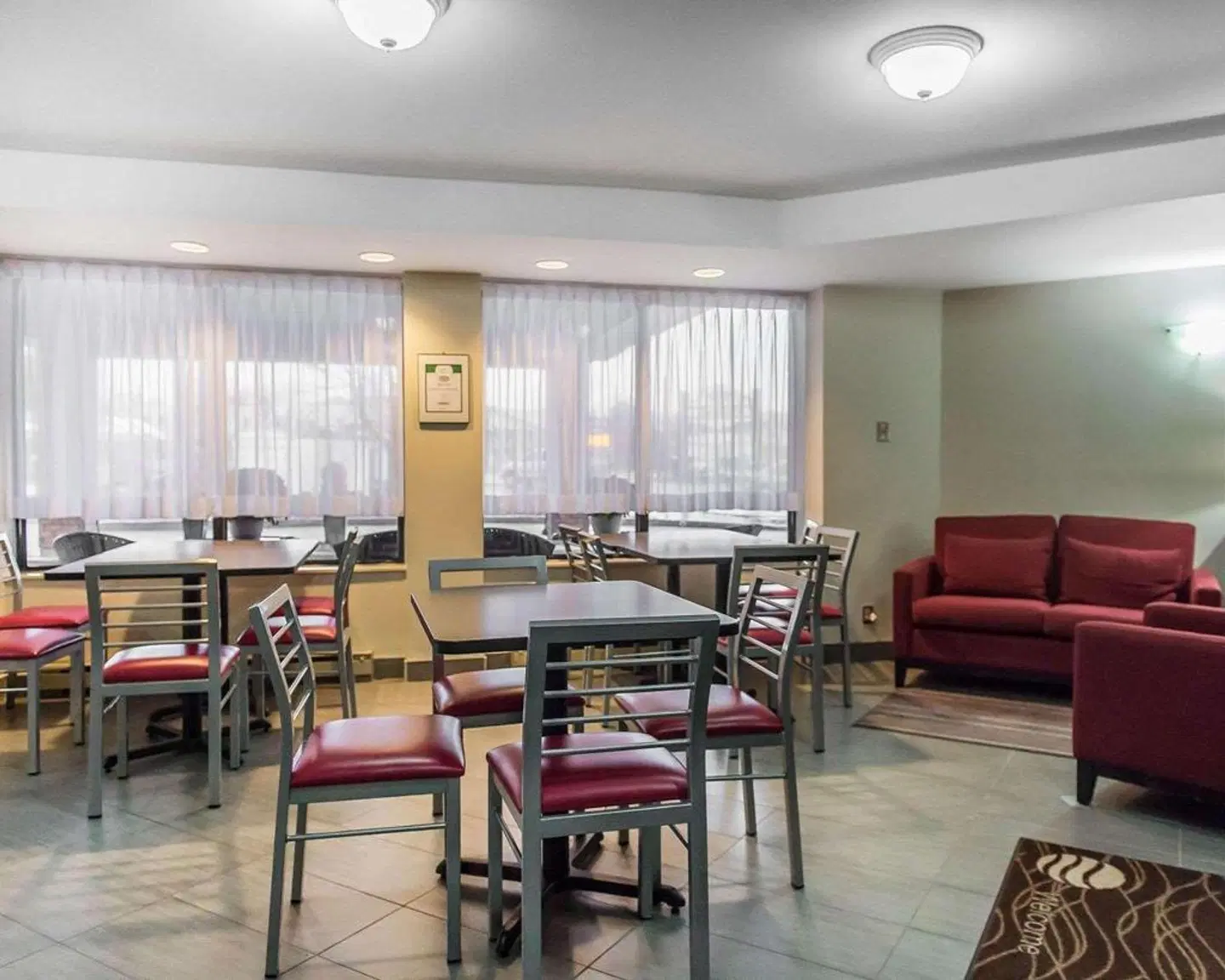 Comfort Inn Pembroke LOUNGE_LOBBY