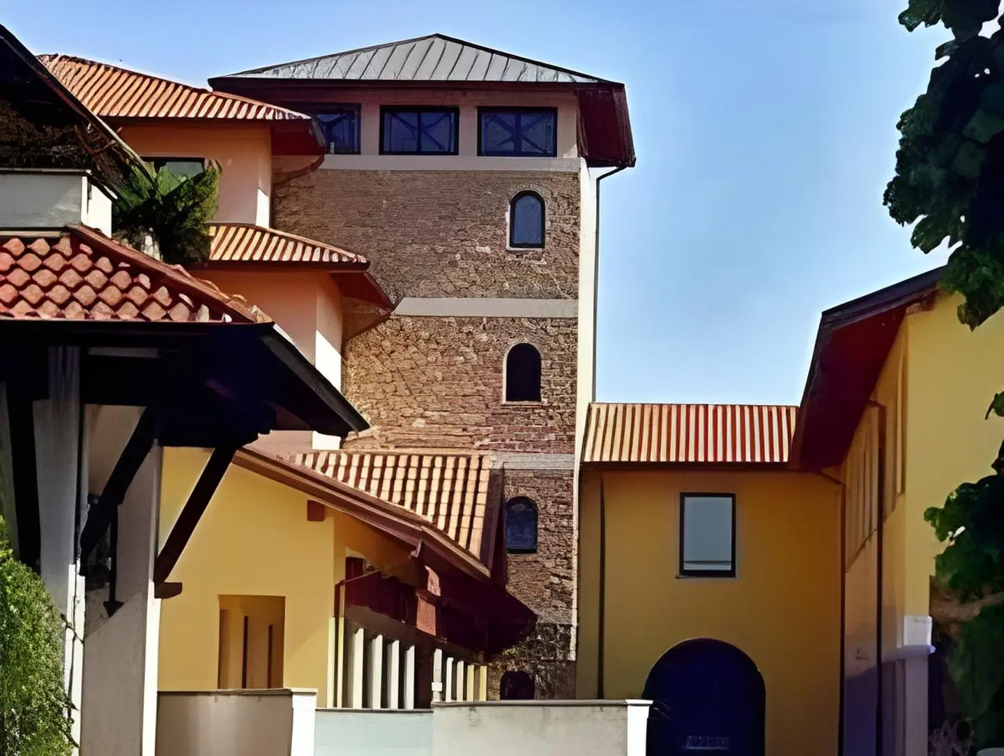 Scia' On Martin EXTERIOR