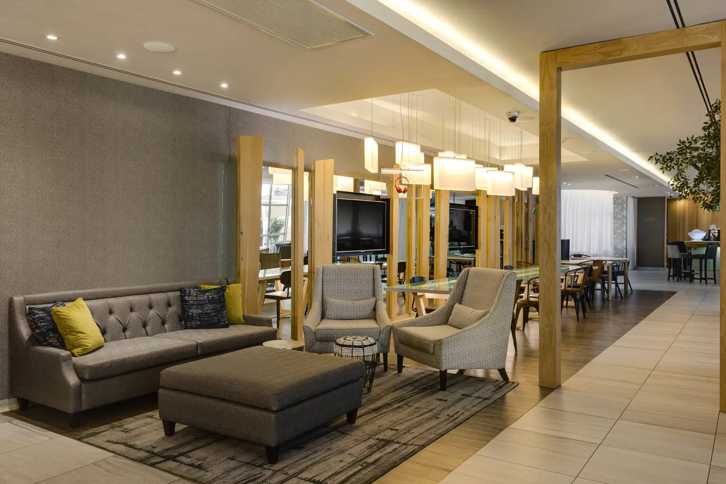 Protea Hotel by Marriott Fire & Ice! Cape Town LOUNGE_LOBBY