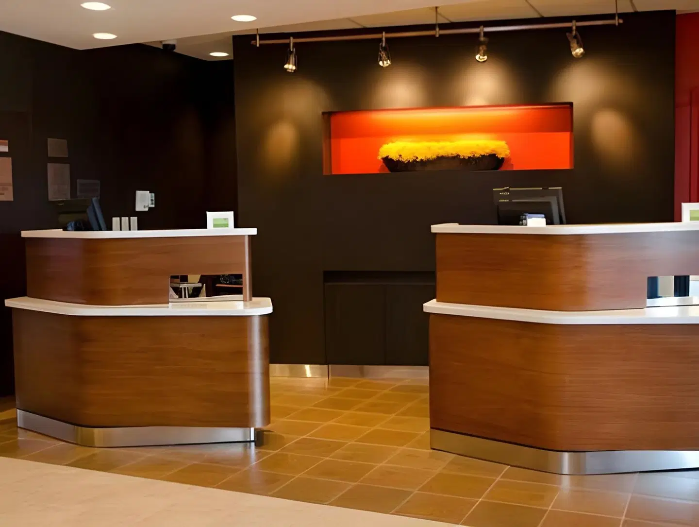 Courtyard by Marriott Wichita East LOUNGE_LOBBY
