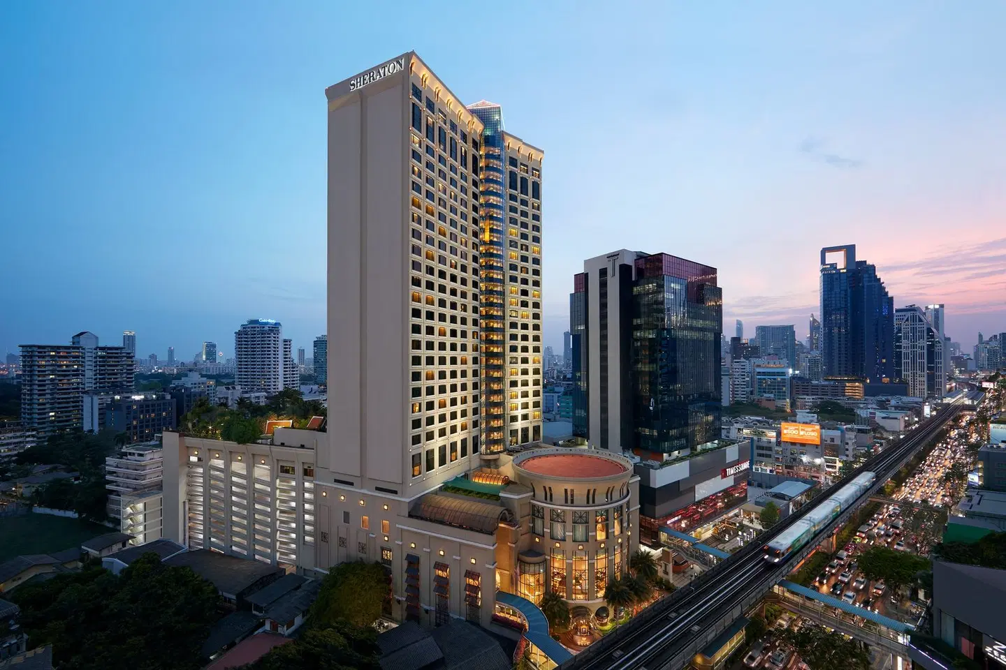 Sheraton Grande Sukhumvit, a Luxury Collection Hotel, Bangkok EXTERIOR